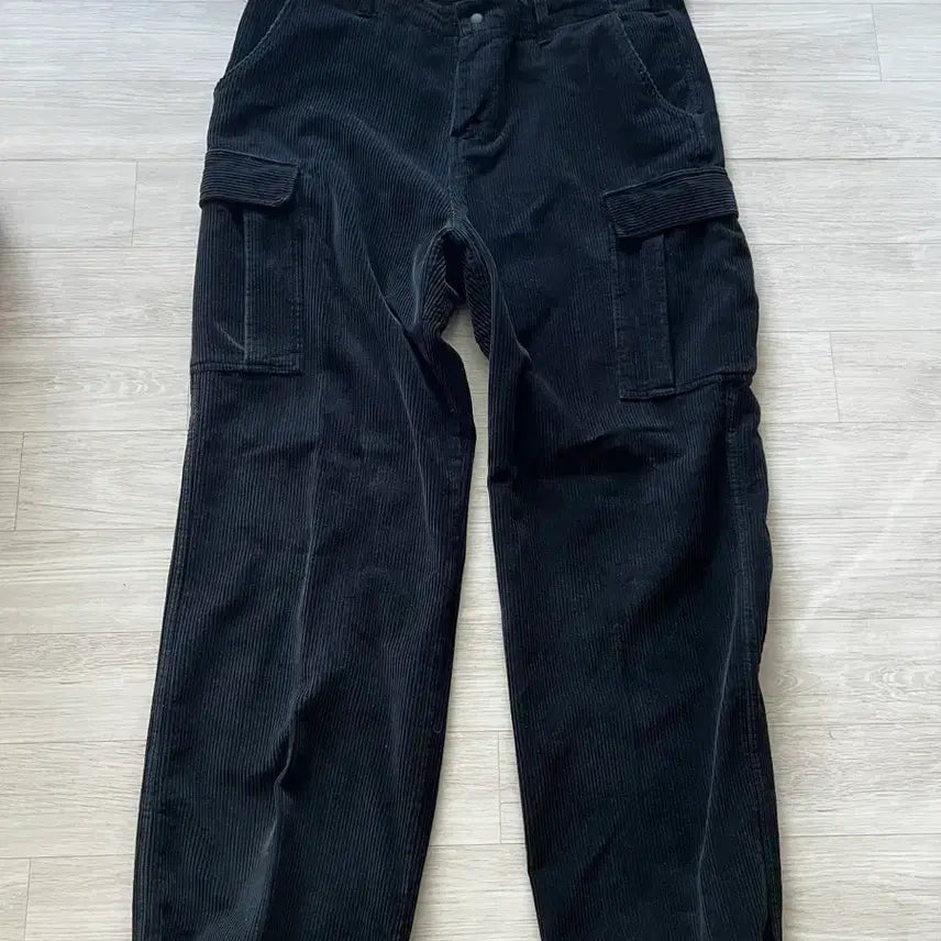 [BUNJANG] Blackout Corduroy Cargo Pants XL / 블랙아웃 코듀로이 카고 팬츠 xl