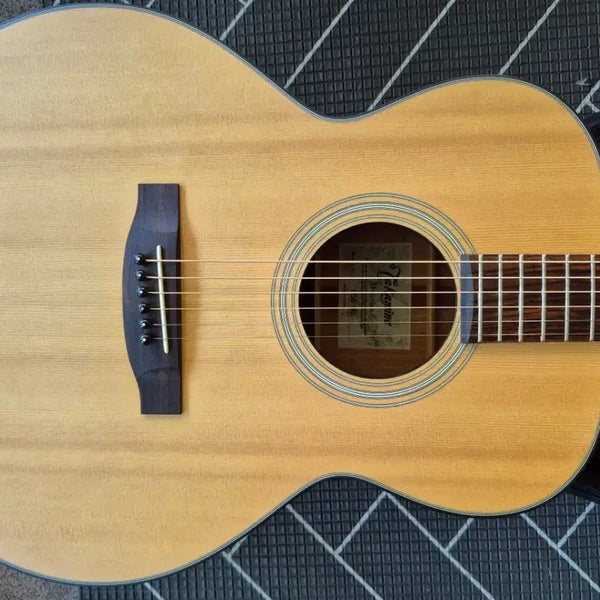 [BUNJANG] Takamine OM Body Acoustic Guitar with Pickup / 다카미네 픽업 통기타