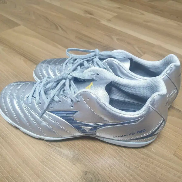 [BUNJANG] Mizuno Monarcida Neo AS Soccer Cleats (260mm) / Mizuno Monarcida Neo 축구화(260mm)