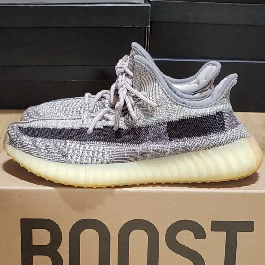 [BUNJANG] Adidas Yeezy Boost 350 V2 Zion / 아디다스 이지부스트 275 자이온 350V2 시온
