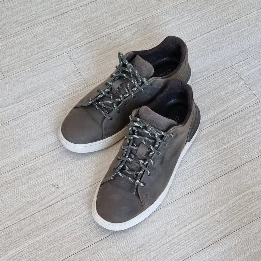 [BUNJANG] Clark's Sneakers Shoes US 7 (250mm) / Clark's 스니커즈 신발