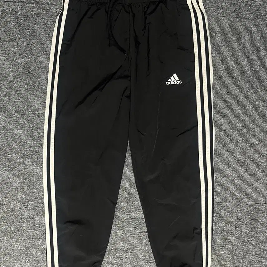 [BUNJANG] Adidas Jogger Pants (M) / 아디다스 조거팬츠(M)