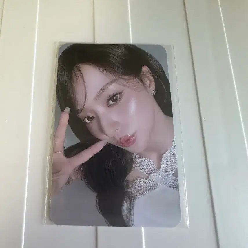 [BUNJANG] Dr.G x fromis_9 Lee Nagyung Photocard (Sealed) / 닥터지 프로미스나인 이나경 포카 포토카드 양도 dr.g 미개봉