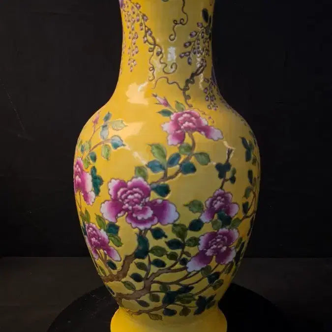 [BUNJANG] Joseon Dynasty Hwangji Celadon Vase with Peony and Grape Motif / 260725-4 황지 분채법랑 모란포도문 반구병
