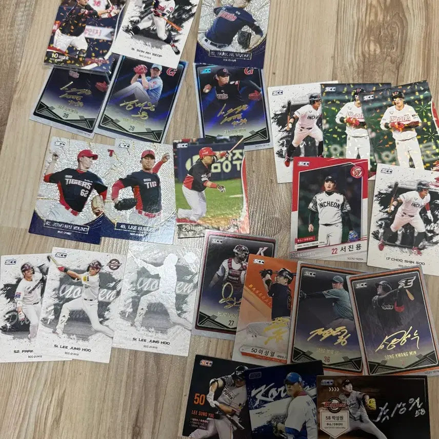 [BUNJANG] KBO Baseball Cards Bundle Set (SSG, Kia, Kiwoom, Lotte, Hanwha) / Scc 카드 일괄 판매 ssg 기아 키움 롯데 한화(kbo)