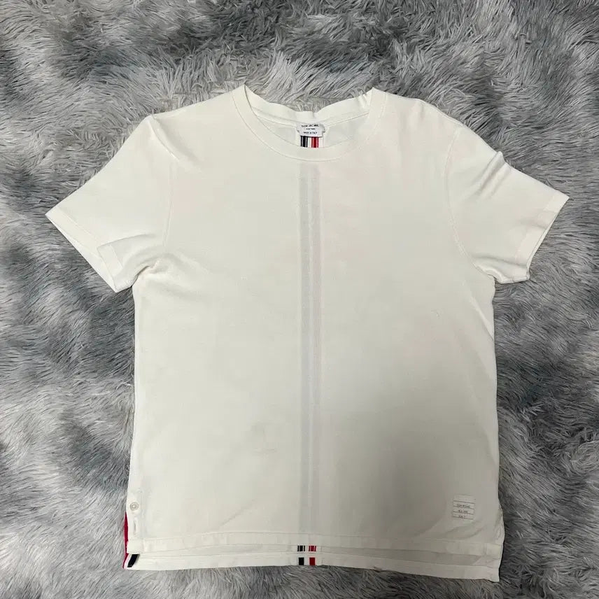 [BUNJANG] Thom Browne White Three-Stripe Short-Sleeve T-Shirt / 톰브라운 백삼선 반팔