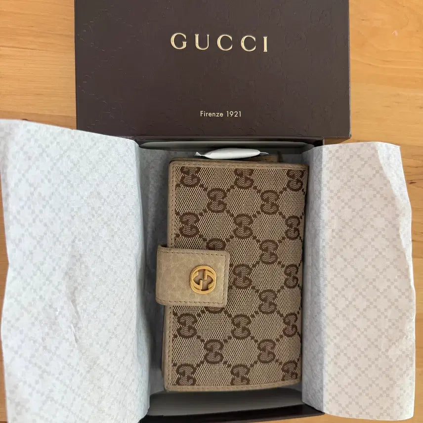 [BUNJANG] Gucci Canvas Interlocking G Metal Logo Bi-fold Wallet / 구찌 캔버스 인터로킹 G 메탈 로고 중지갑