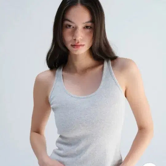 [BUNJANG] Expired Girl Sleeveless Top / 익스파이어드걸 나시 새상품입니다
