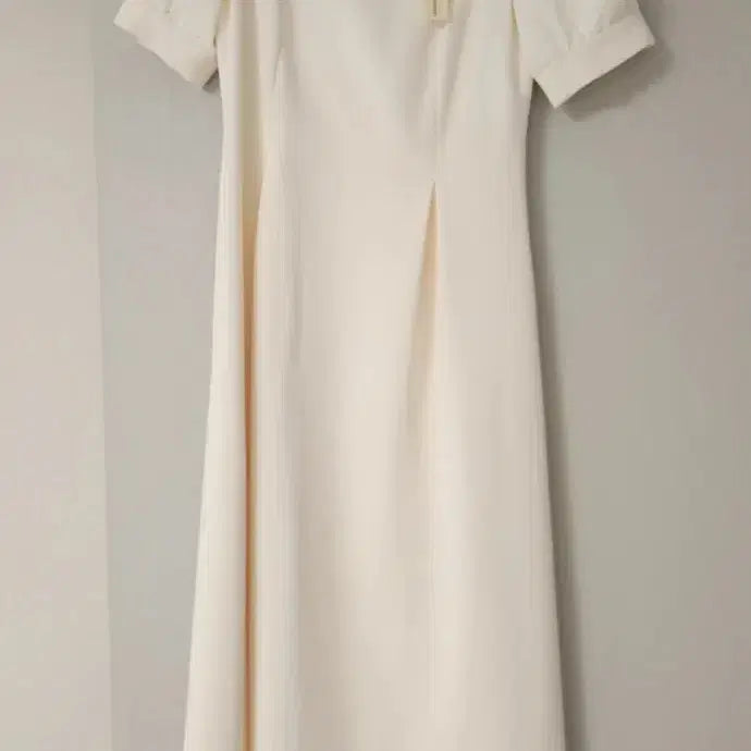 [BUNJANG] Flow Square Neck Puff Sleeve Dress Ivory M / 플로우 스퀘어넥 퍼프 원피스 아이보리 M 새상품