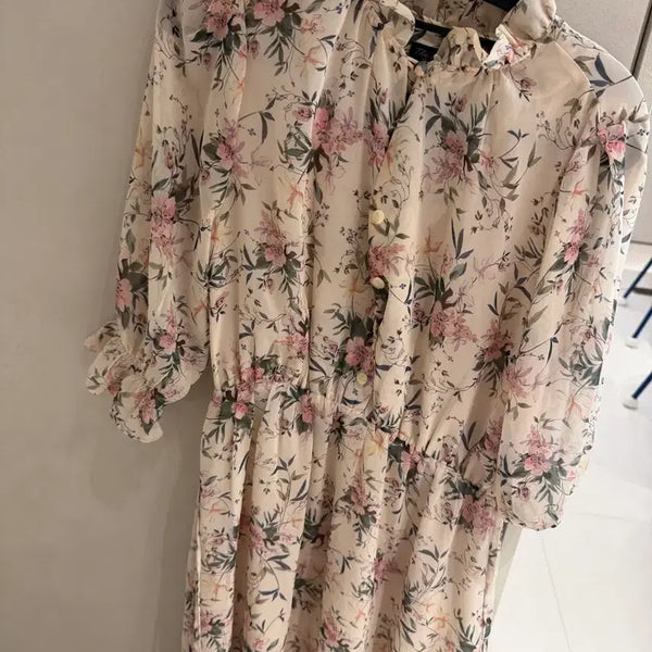 [BUNJANG] The Chomi Chiffon Floral Pattern Dress / 춈미 쉬폰 원피스