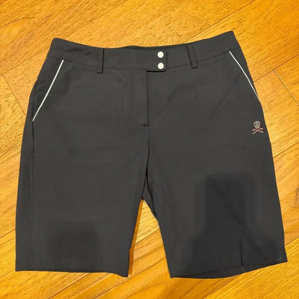 [BUNJANG] Mark &ロナ Golf Shorts Black Women's / 마크앤로나 골프 반바지 검정