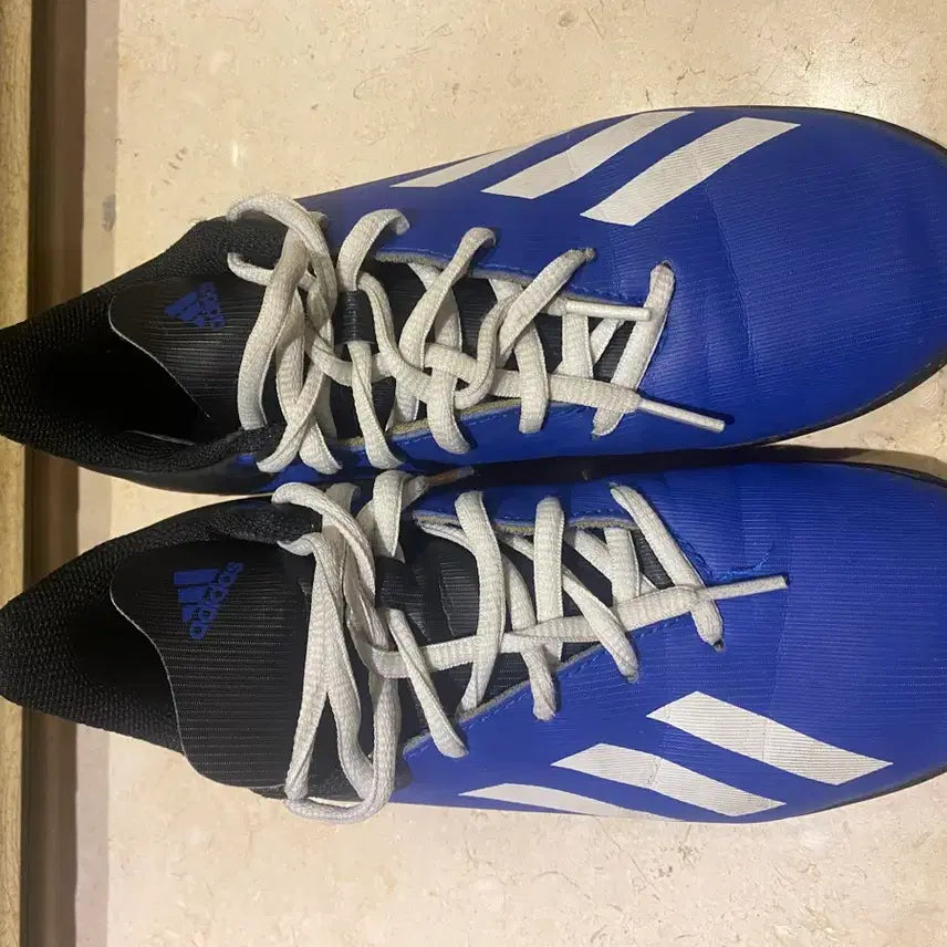 [BUNJANG] Adidas Soccer Cleats 230 / 아디다스 축구화 230