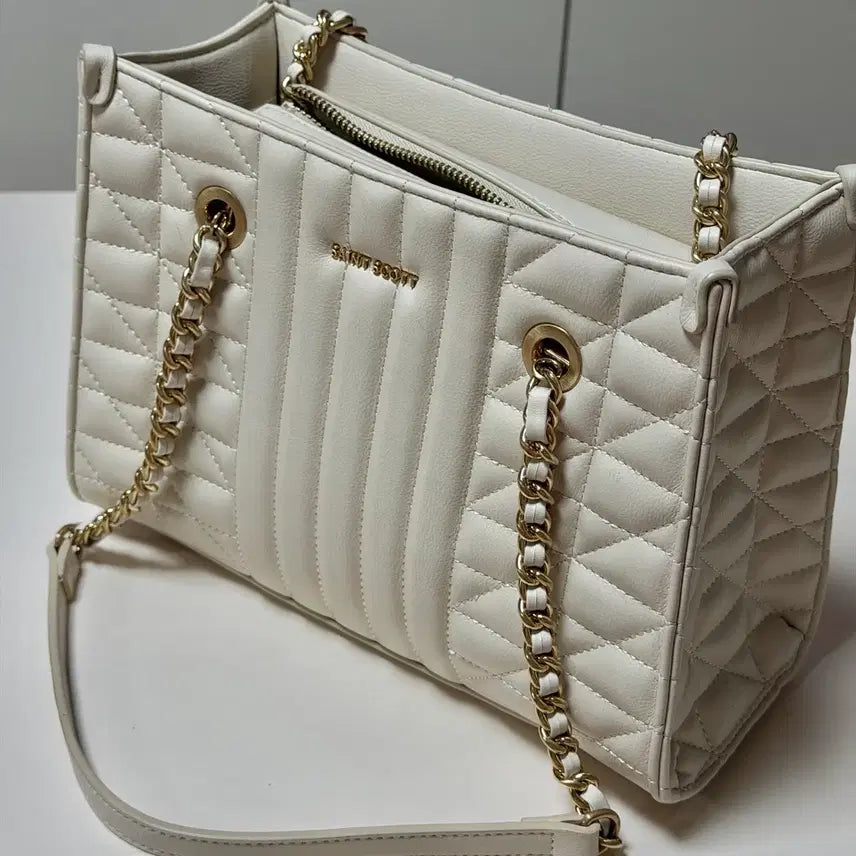 [BUNJANG] Saint Scott Corinne Quilted Shoulder Bag / 세인트스코트 코린 퀄팅 숄더백 팝니다