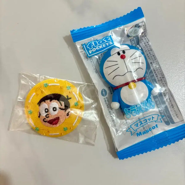 [BUNJANG] Doraemon Figure & Nobita Wappen Keyring Set / 도라에몽 피규어 + 노진구 와펜 키링 세트