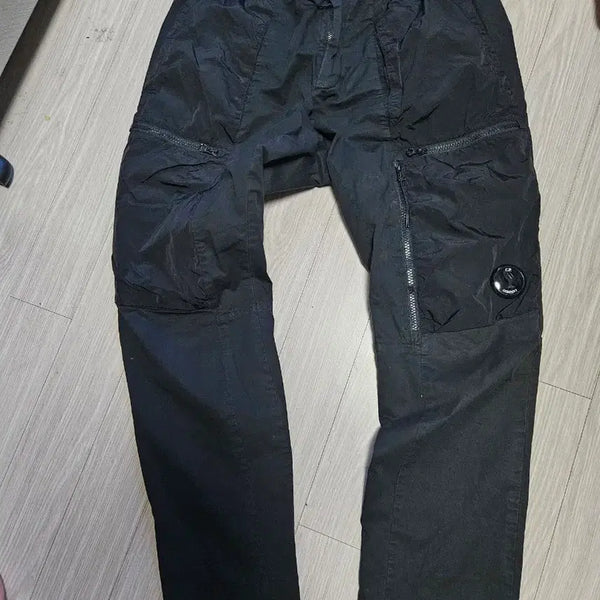 [BUNJANG] CP Company Cargo Pants Black / 백화점__CP컴퍼니 카고 팬츠 34 36  48사이즈