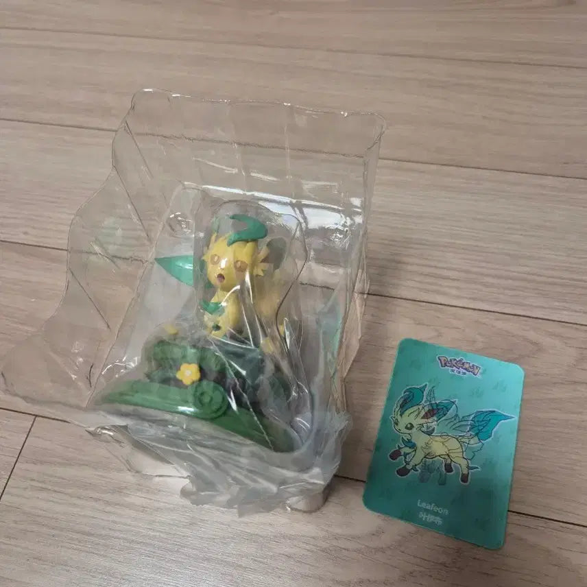 [BUNJANG] Pokemon Eevee Evolutions Leafeon Funism Figure with Lenticular Card / 포켓몬스터 이브이 진화 시리즈 퍼니즘 피규어 리피아