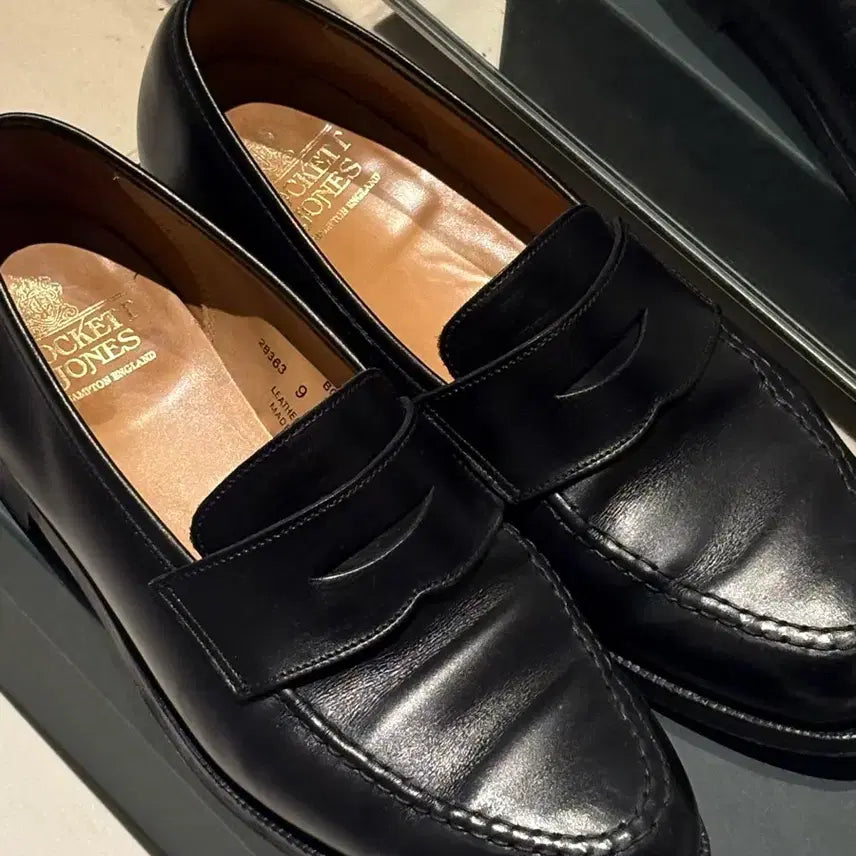 [BUNJANG] Crockett & Jones Boston Black Calf Leather Shoes UK 9 / [uk9] 크로켓앤존스 보스턴 블랙