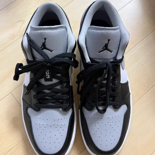 [BUNJANG] Nike Jordan 1 Low Black Light Smoke Grey / 나이키 조던1 로우 블랙 라이트 스모크 그레이 마지막가격