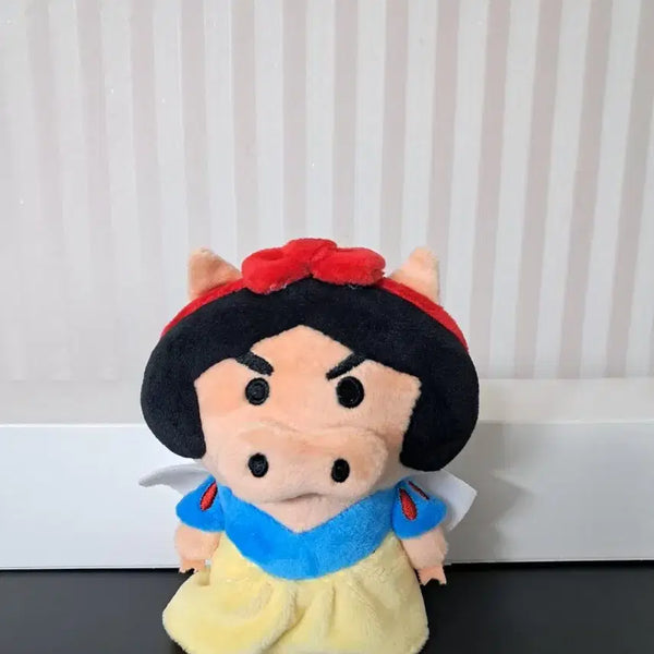 [BUNJANG] Crayon Shin-chan Crying Monkey Snow White Costume Keychain Doll New / 짱구 부리부리대마왕 산리오 헬로키티 미피 백설공주 키링인형 새상품