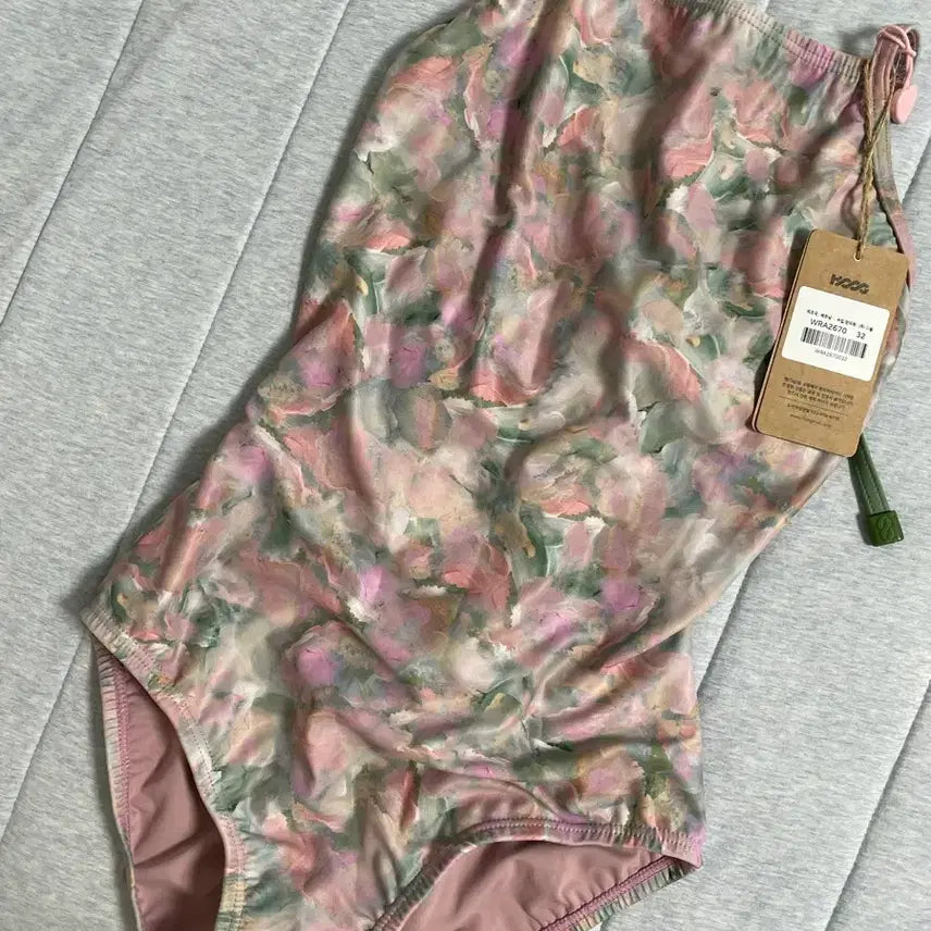[BUNJANG] HOOG Shine Fun Low Cut Swimsuit WRA2670 (Size 32) / 후그 샤인펀 로우컷 WRA2670 (32)