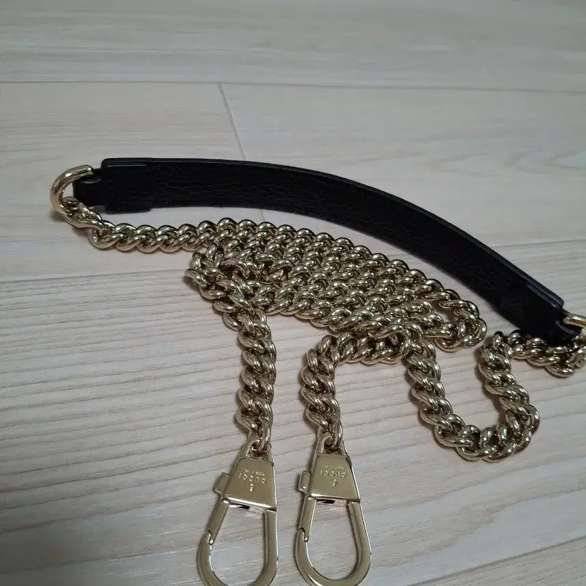 [BUNJANG] Gucci Chain Shoulder Strap Black Leather / (정품) 구찌 체인 숄더 스트랩 블랙