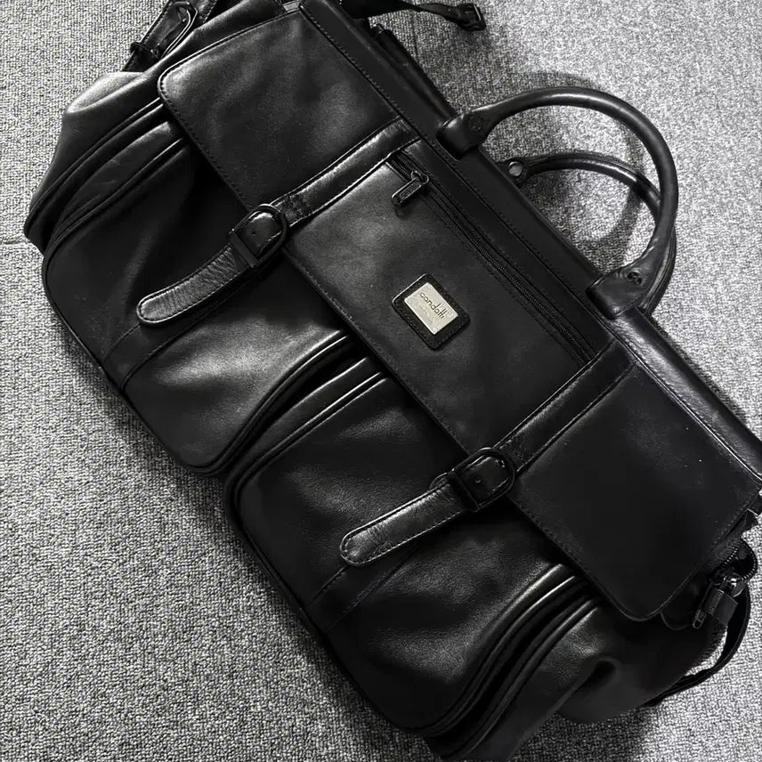 [BUNJANG] Condotti Boston Bag Cowhide Leather / 콘도티 보스턴백 카우레더 소가죽 가방