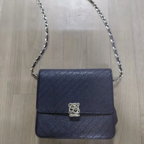 [BUNJANG] Louis Quatorze Women's Crossbody Bag / 루이까또즈 가방
