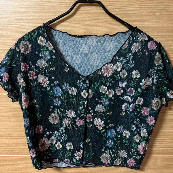 [BUNJANG] Nasty Fancy Club Flower Pattern Crop Top / 네스티펜시클럽 플라워 패턴 크롭티