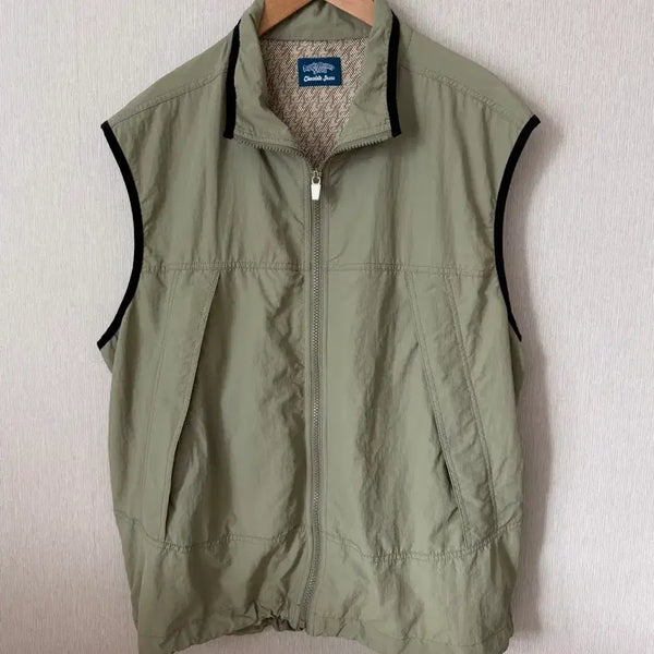 [BUNJANG] Apple Butter Store x Chocolate Zeus Collaboration Nylon Vest / Apple butter store vest