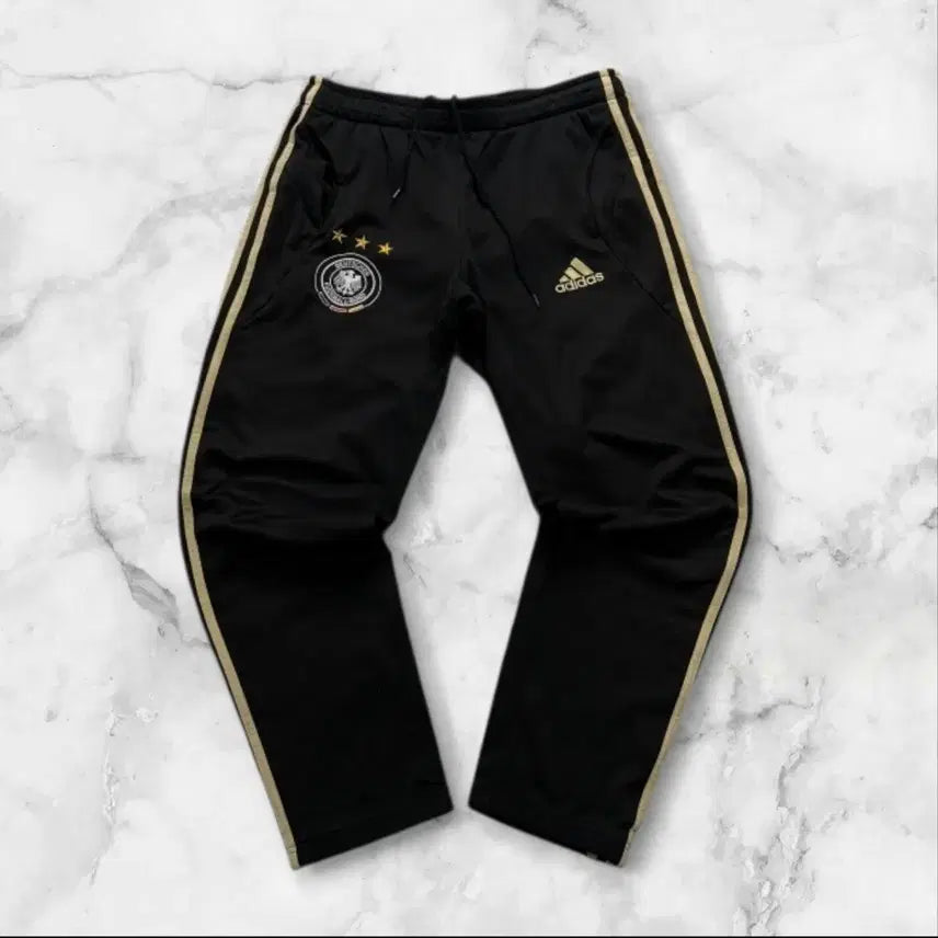 [BUNJANG] Adidas Germany Football Training Pants Black Gold / 아디다스 독일 축구 트레이닝 바지32 블랙 골드