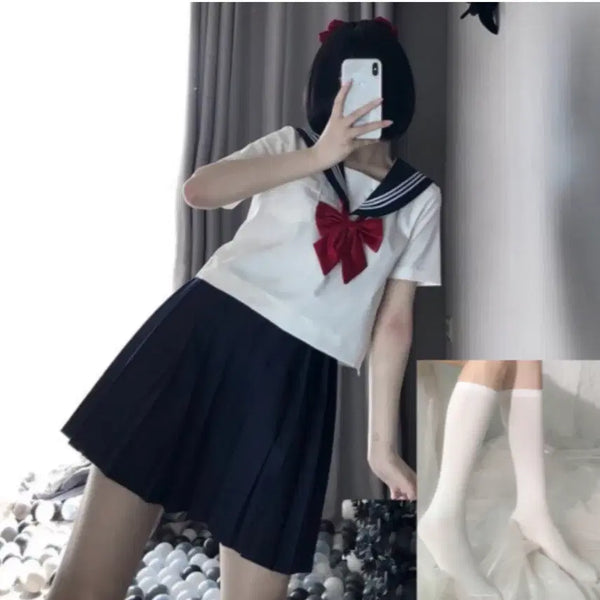 [BUNJANG] Japanese School Uniform Style Sailor Top and Pleated Skirt Set / 일본 교복 스타일
