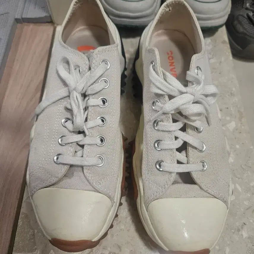 [BUNJANG] Converse Run Star Hike Motion Low Top Sneakers / 컨버스 런스타 하이크 모션 로우 255 키높이 팝니다
