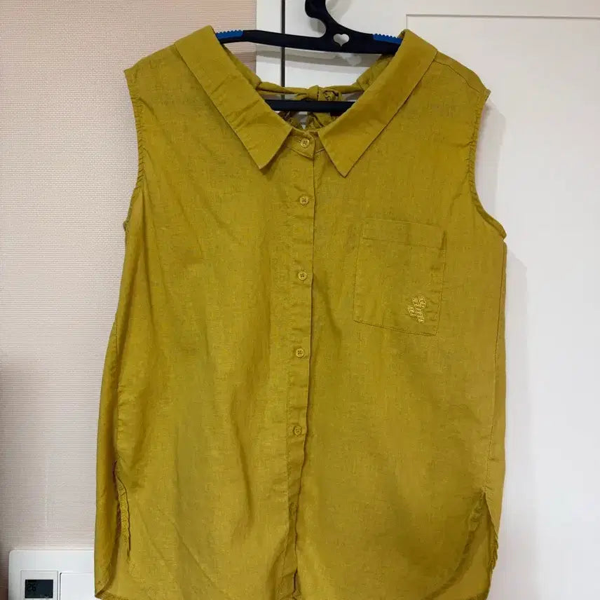 [BUNJANG] Mustard Yellow Sleeveless Shirt / 머스타드 옐로우 민소매 셔츠