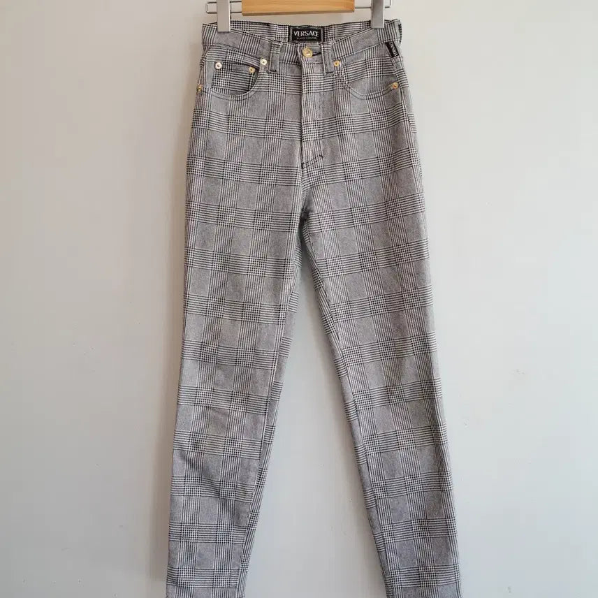 [BUNJANG] Versace Vintage 90s Checkered Cotton Pants (24-inch) / 90s VERSACE 베르사체 빈티지 체크패턴 코튼팬츠 (24인치)