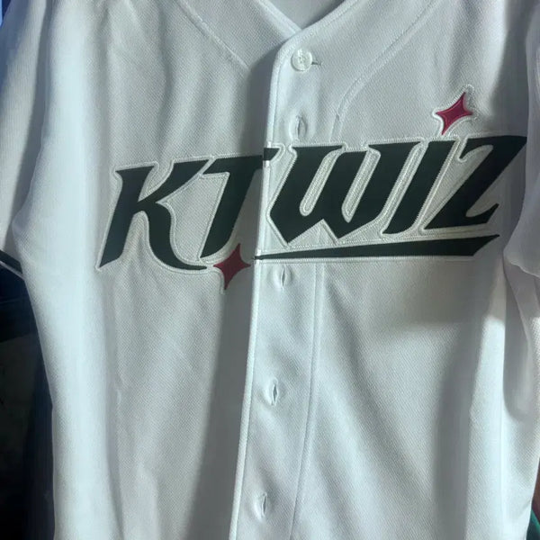 [BUNJANG] KT Wiz Ko Young-pyo Marked Replica Jersey (Size 100) / 케이티위즈 고영표 마킹 유니폼