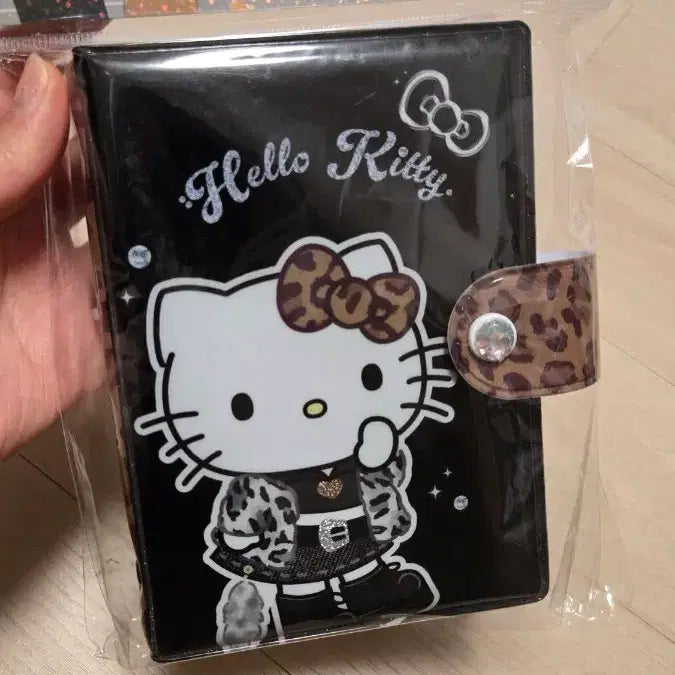 [BUNJANG] Hello Kitty Sealing Binder / 헬로키티 씰 바인더
