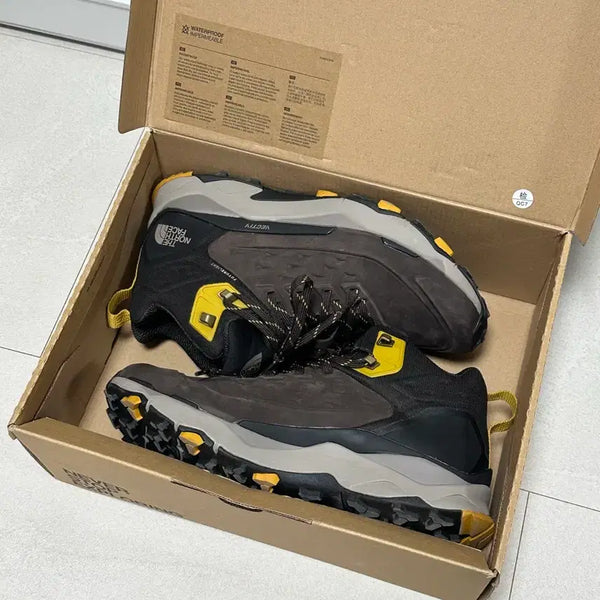 [BUNJANG] The North Face Vectiv Exploris Mid Futurelight Leather Dark Hiking Boots / [285] 노스페이스 등산화 벡티브 익스플로리스미드 퓨쳐라이트 레더 다크