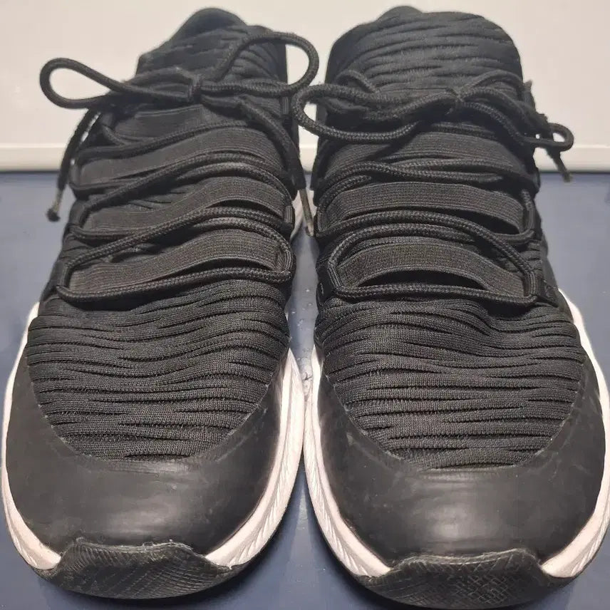 [BUNJANG] Nike Air Jordan (270mm) Sneakers / 나이키 조던 270mm