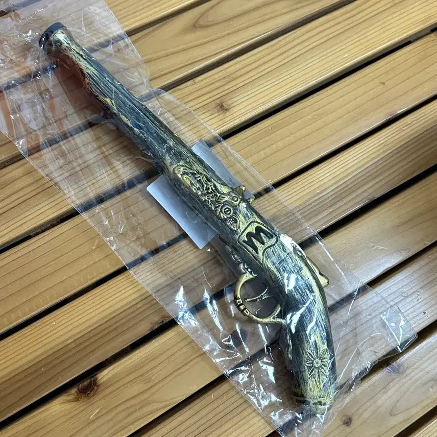 [BUNJANG] Pirate Toy Gun Prop / 해적소품(총)