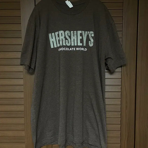 [BUNJANG] Hershey's Chocolate Logo T-Shirt L / 허쉬초코릿 로고 티셔츠 / L