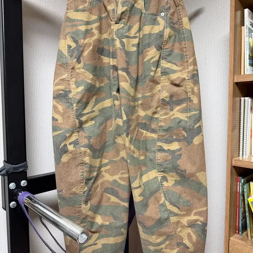 [BUNJANG] Juun.J 25FW Collection Camo Pants Size 46 / 준지 25fw 컬렉션 카모 팬츠 46사이즈