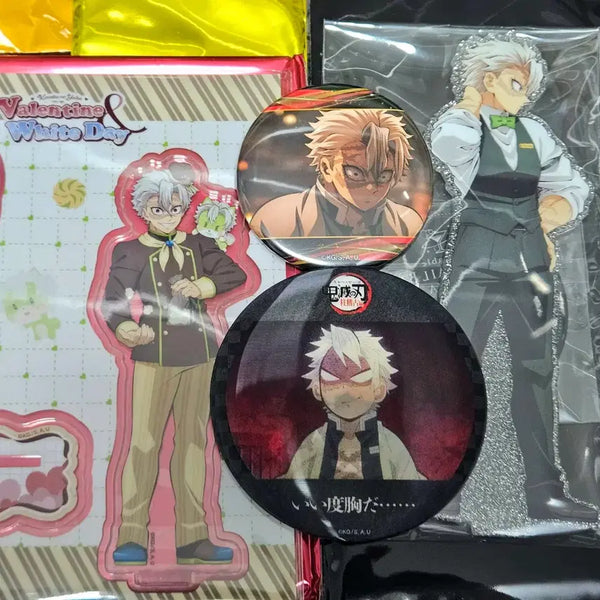[BUNJANG] Demon Slayer Sanemi Shinazugawa Valentine's Day Acrylic Stand & Badges / 귀멸의칼날 사네미 발렌타인 목테일바 아크릴스탠드 캔뱃지