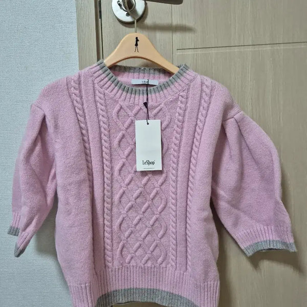 [BUNJANG] LeShop Pink Cable Knit Puff Sleeve Sweater / 르샵 핑크 케이블 니트 퍼프소매