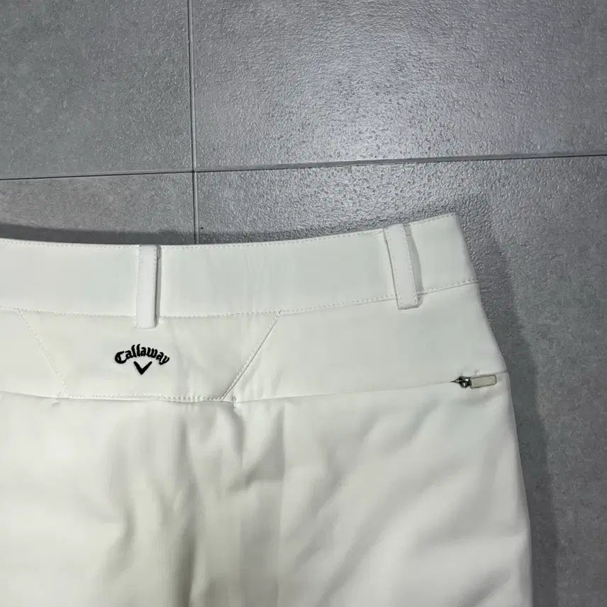 [BUNJANG] Callaway Golf Skirt White Size 64 / 캘러웨이 골프 스커트 화이트 64