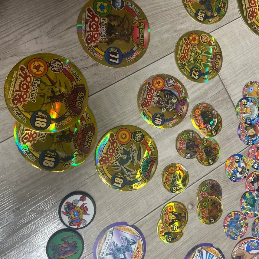 [BUNJANG] Vintage MapleStory & Yu-Gi-Oh! Ttakji Bundle / 급처) 고전 메이플스토리 딱지+유희왕 딱지 S급 특가 일괄