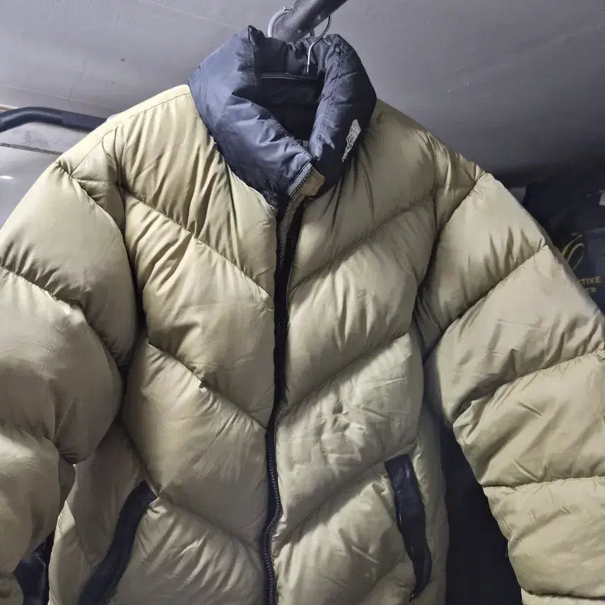 [BUNJANG] The North Face 1996 Nuptse Padded Jacket Olive Ascent OG (Size 90) / 노스페이스 눕시 패딩 올리브 어센트 og 90 에코