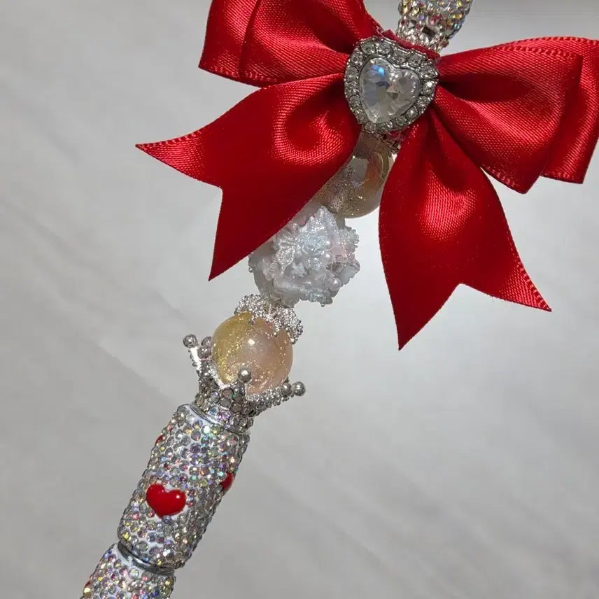 [BUNJANG] Sparkling Cubic Crown Ribbon Pen - Red / 반짝이 큐빅 왕관 리본 펜 레드