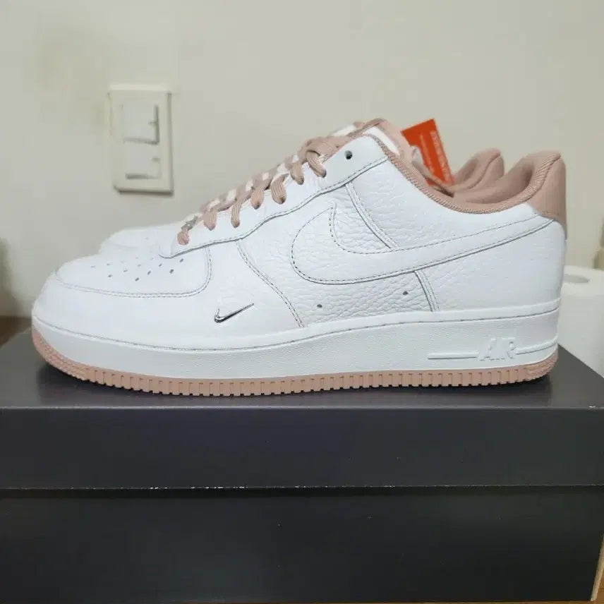 [BUNJANG] Nike Air Force 1 '07 Mini Jewel White Pink / 나이키 에어포스 1 '07 미니 주얼 280사이즈
