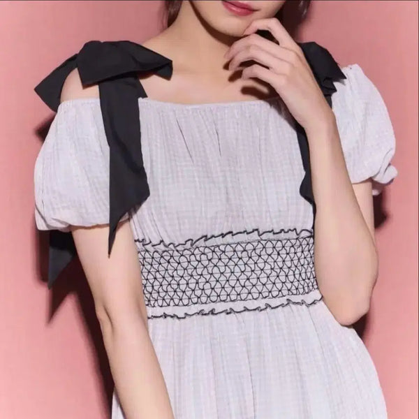 [BUNJANG] Evelyn (Anmiru) Plaid Off-Shoulder Ribbon Dress / 체크 오프숄더 리본 원피스 에블린 양산형 지뢰계