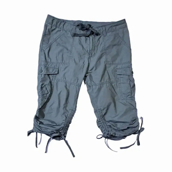 [BUNJANG] Y2K Low-Rise Capri Cargo Pants with Ribbon Detail / y2k 로우라이즈 카프리 카고팬츠 리본